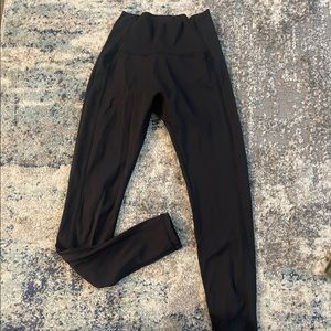 Alphalete Pulse Kinetic Leggings